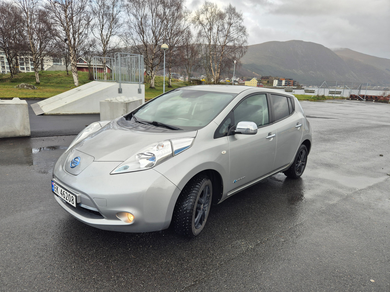 Nissan  Leaf - CASH TOP CAR  